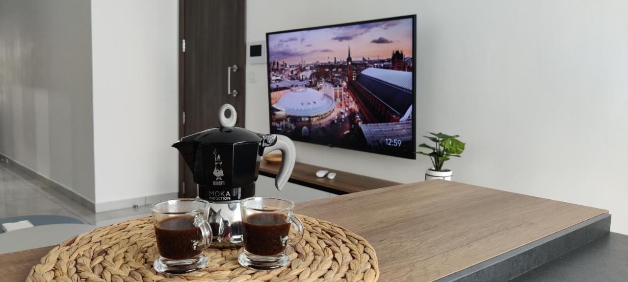 Ideal Location, Stylish 1Br Apartment With Free Parking Слима Екстериор снимка