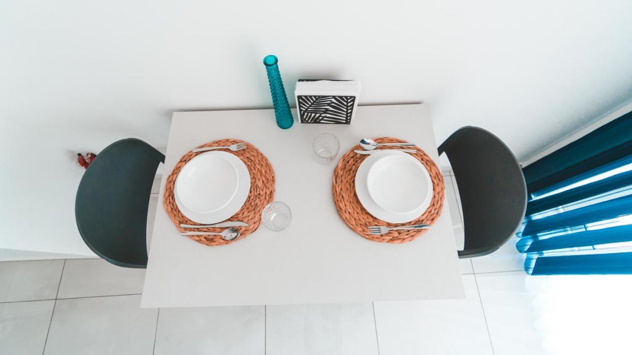 Ideal Location, Stylish 1Br Apartment With Free Parking Слима Екстериор снимка